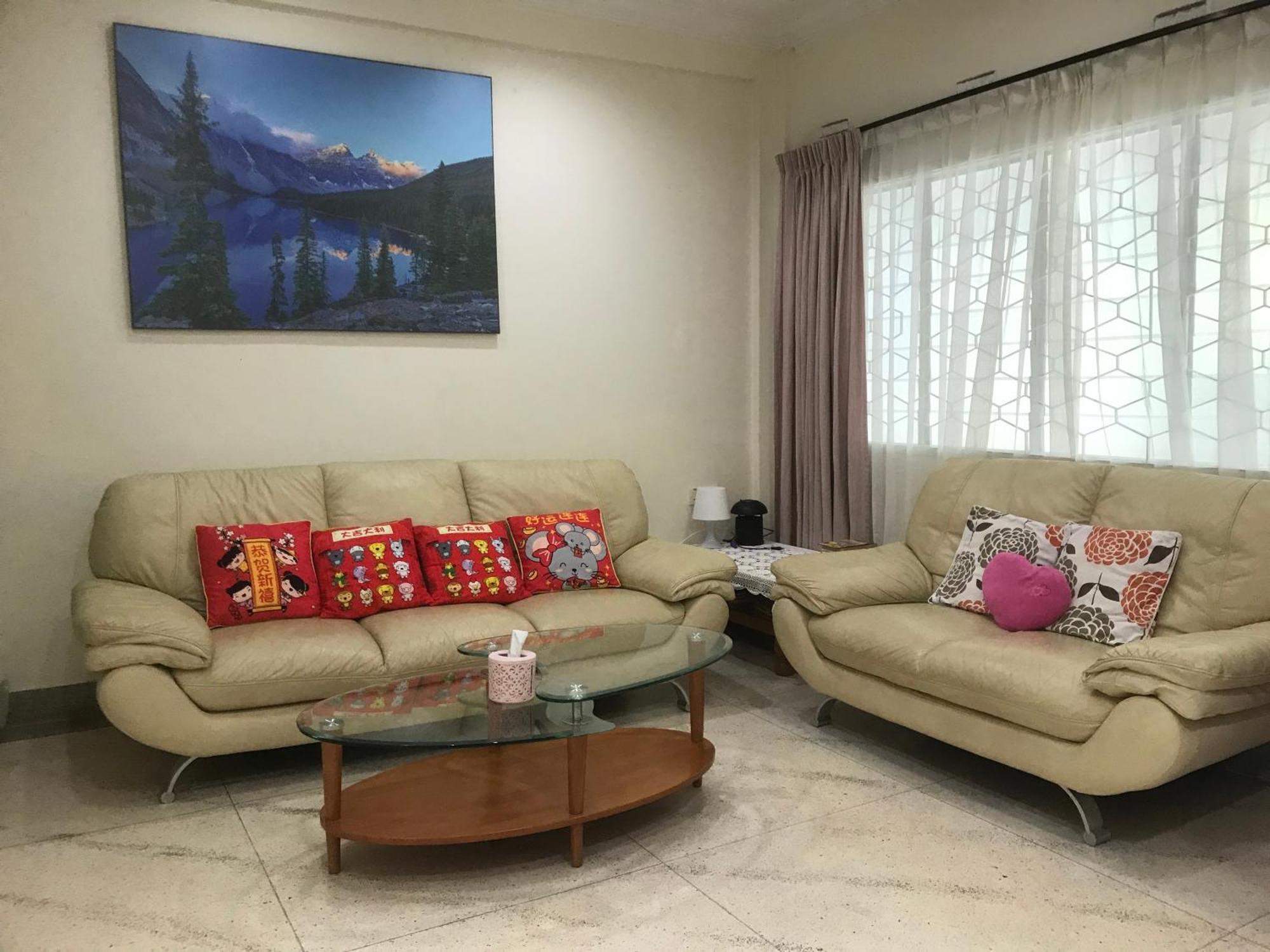 Carols Guesthouse Near Jonker And Satay Celup Малакка Экстерьер фото